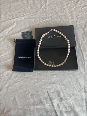 Danbury Mint Pearl Necklace in pink and Silver Tones